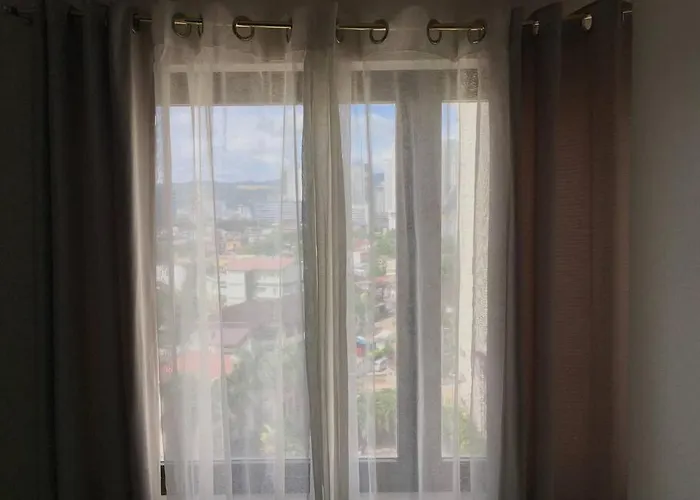 , Wifi Up To 100mbps , Infinity Pool Apartment Cebu
